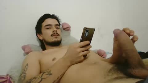 Snapshot of dani_42017 chatting on 7, 3, 2025 dani_42017 online show from 7, 3, 2025