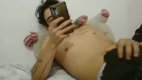 Snapshot of dani_42017 chatting on 8, 3, 2025 dani_42017 online show from 8, 3, 2025