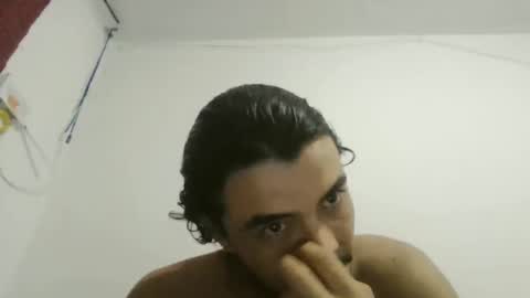 Snapshot of dani_42017 chatting on 3, 10, 2025 dani_42017 online show from 3, 10, 2025