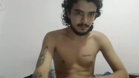 Snapshot of dani_42017 chatting on 5, 10, 2025 dani_42017 online show from 5, 10, 2025