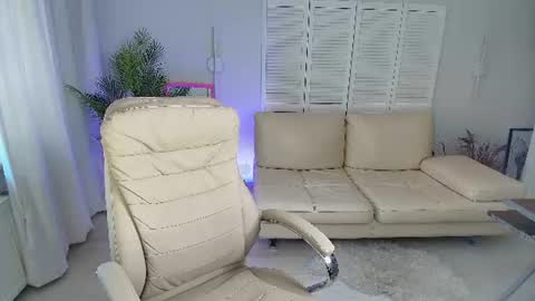 dani_kittys online show from 2, 8, 2026
