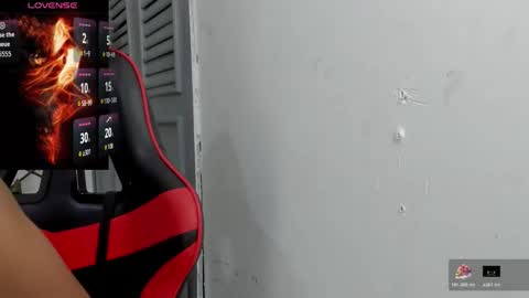 Snapshot of dani_lue chatting on 13, 11, 2025 dani_lue online show from 13, 11, 2025