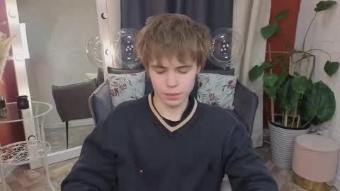 danie20777 online show from 28, 2, 2026