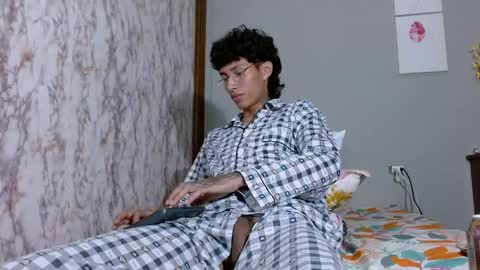 daniel_deluxx online show from 13, 4, 2026