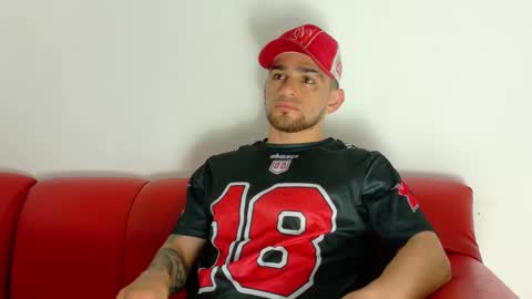 Snapshot of daniel_ova chatting on 14, 11, 2025 Sexy Dani online show from 14, 11, 2025