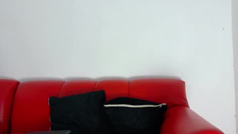 Snapshot of daniel_ova chatting on 19, 11, 2025 Sexy Dani online show from 19, 11, 2025