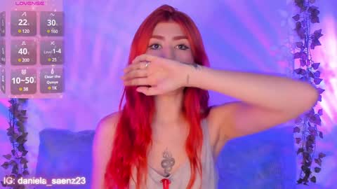 Snapshot of daniela_saenz1 chatting on 17, 12, 2024 Dani Saenz online show from 17, 12, 2024