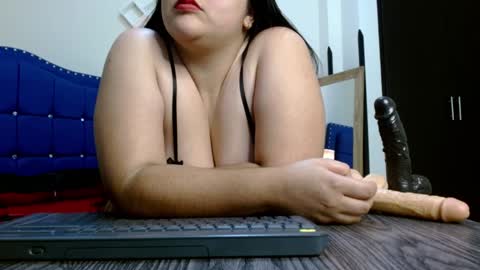 Snapshot of daniela_saenz_ chatting on 6, 12, 2024 DANIELA online show from 6, 12, 2024