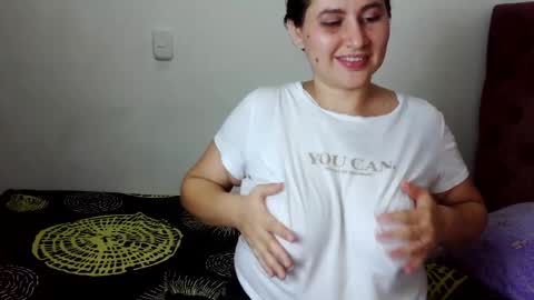 Snapshot of daniela_sexy34 chatting on 18, 1, 2025 daniela_sexy34 online show from 18, 1, 2025