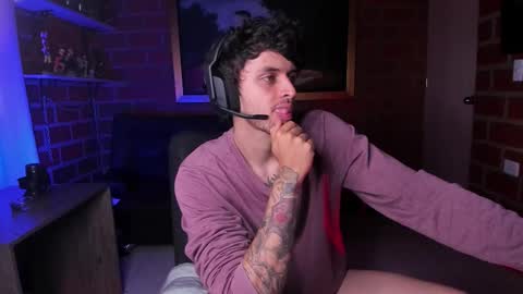 Daniele Bunny online show from 8, 10, 2025