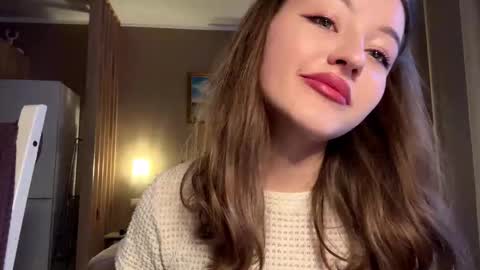 Snapshot of danielechiarini chatting on 4, 12, 2025 Alina online show from 4, 12, 2025