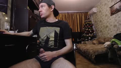 Snapshot of danielgraysoon chatting on 4, 2, 2025 Daniel Grayson online show from 4, 2, 2025