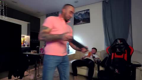 Daniel Kraig online show from 8, 2, 2026