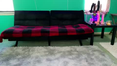 Danielle Banks online show from 21, 2, 2025