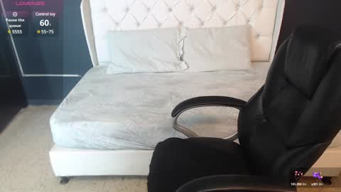 Danielle Smith online show from 7, 12, 2024