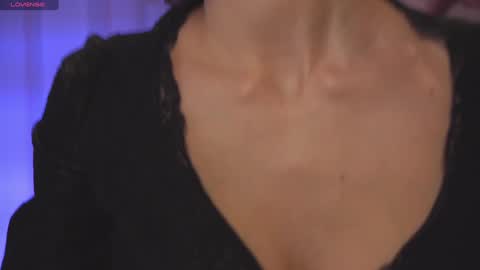 Danielle online show from 4, 1, 2025