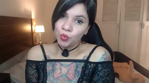 daniellerain online show from 5, 6, 2026