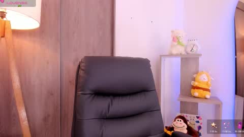 Snapshot of daniellerose_ chatting on 21, 10, 2025 Danielle Rose online show from 21, 10, 2025