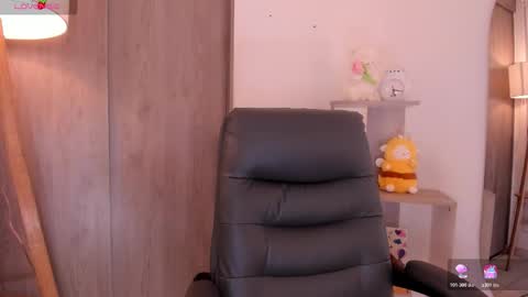 Snapshot of daniellerose_ chatting on 13, 11, 2025 Danielle Rose online show from 13, 11, 2025