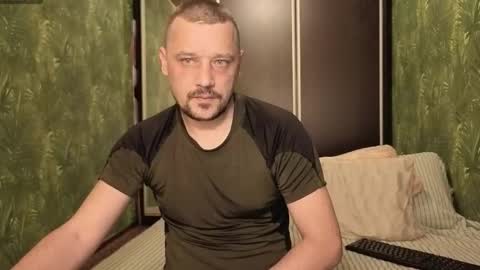 Snapshot of danielocool chatting on 4, 11, 2025 DanieloCool online show from 4, 11, 2025