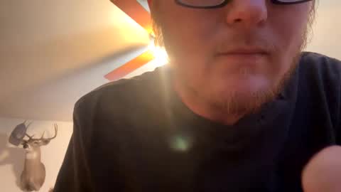 Snapshot of danielp_mod_cb chatting on 12, 3, 2025 Daniel y. online show from 12, 3, 2025