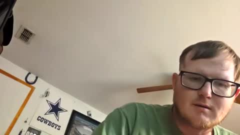 Snapshot of danielp_mod_cb chatting on 10, 9, 2025 Daniel y. online show from 10, 9, 2025