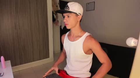 Daniels Cruz online show from 1, 12, 2024