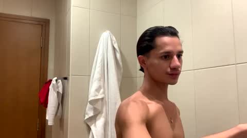 Daniels Cruz online show from 6, 1, 2025