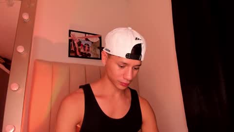 Daniels Cruz online show from 28, 2, 2025