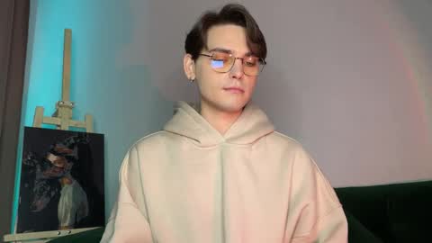 Snapshot of danieltuckerr chatting on 12, 11, 2025 danieltuckerr online show from 12, 11, 2025