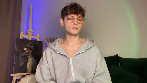 danieltuckerr online show from 23, 3, 2026