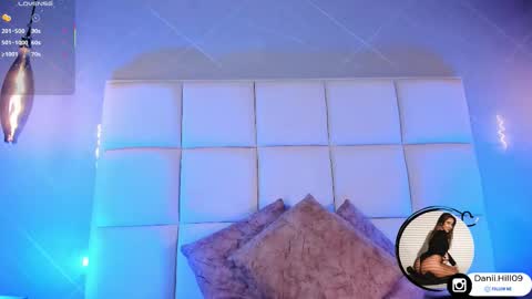 Snapshot of danii_hill chatting on 11, 11, 2025 Danii online show from 11, 11, 2025