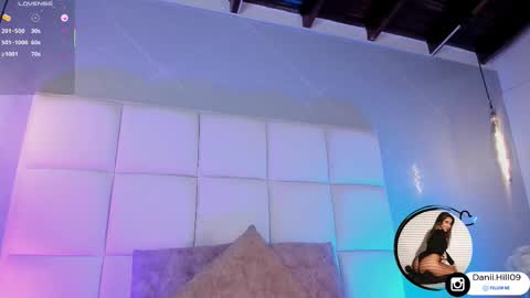 Snapshot of danii_hill chatting on 22, 11, 2025 Danii online show from 22, 11, 2025