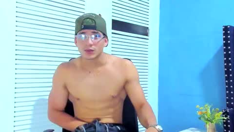 Snapshot of danii_scot chatting on 15, 2, 2025 Dani online show from 15, 2, 2025