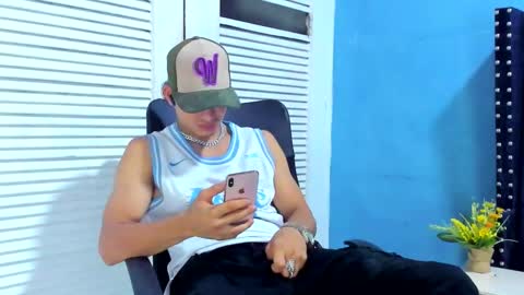 Snapshot of danii_scot chatting on 20, 2, 2025 Dani online show from 20, 2, 2025