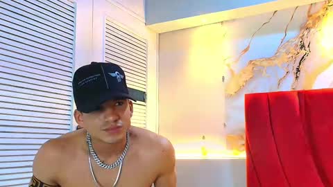 Snapshot of danii_scot chatting on 9, 10, 2025 Dani online show from 9, 10, 2025