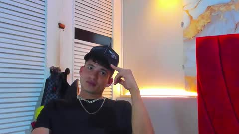 Snapshot of danii_scot chatting on 29, 10, 2025 Dani online show from 29, 10, 2025