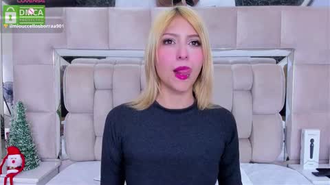 Snapshot of daniiela_beteche777 chatting on 29, 11, 2025 DANIELA online show from 29, 11, 2025