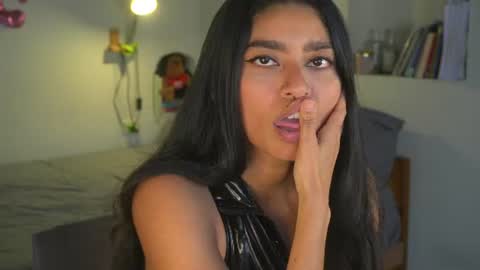 Snapshot of daniisla chatting on 26, 6, 2026 danalle .. online show from 26, 6, 2026