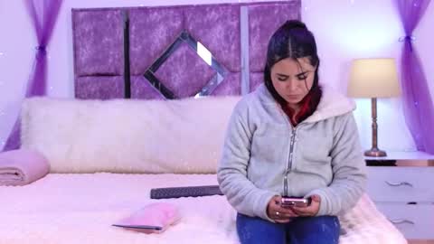 Snapshot of danilu_eva21 chatting on 14, 11, 2025 Danilu and Eva online show from 14, 11, 2025