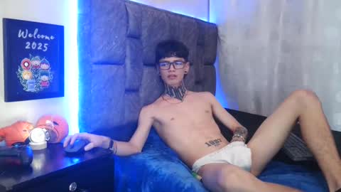 Snapshot of dann_brown chatting on 11, 1, 2025 Dann Brown online show from 11, 1, 2025