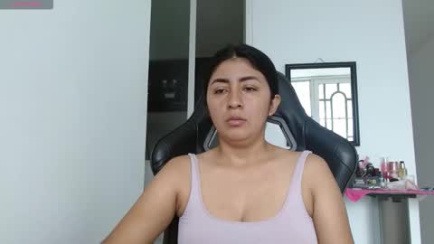 Danna online show from 17, 11, 2025