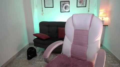 Danna online show from 23, 10, 2025