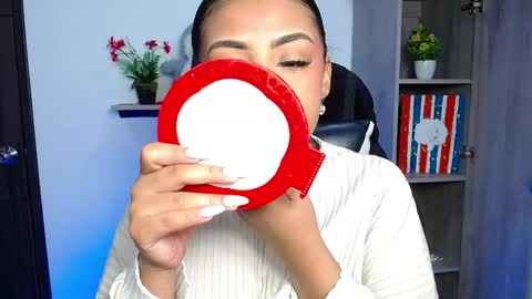 Snapshot of danna_schmidt23 chatting on 22, 4, 2026 Danna online show from 22, 4, 2026