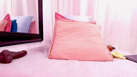 Danna Berlin  online show from 12, 2, 2025