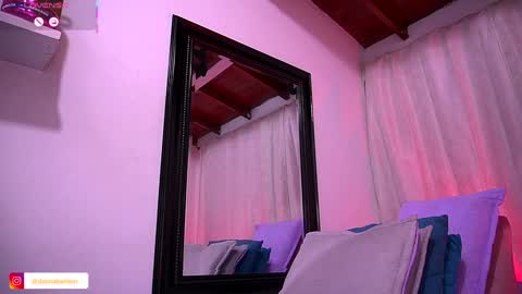 Danna Berlin  online show from 3, 10, 2025