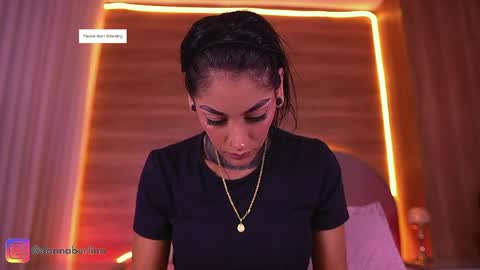 Danna Berlin  online show from 16, 4, 2026