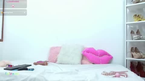 Snapshot of dannacatalina chatting on 12, 9, 2025 dannacatalina online show from 12, 9, 2025