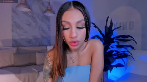 Snapshot of dannacruz_ chatting on 18, 2, 2025 Danna Cruz online show from 18, 2, 2025