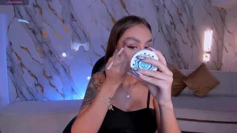 Snapshot of dannacruz_ chatting on 14, 11, 2025 Danna Cruz online show from 14, 11, 2025